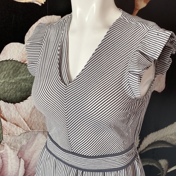 Womens Striped Dress - Picture 2 of 4